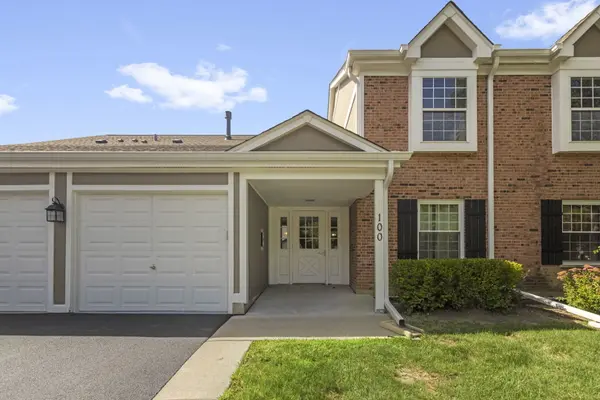 100 Superior CT #L2, Schaumburg, IL 60193
