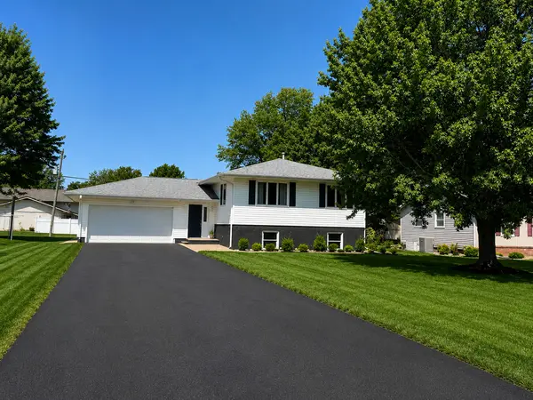 506 S STATE ST, Annawan, IL 61234