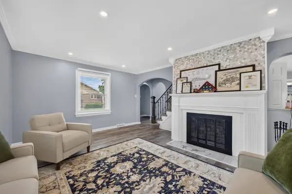 1101 22nd AVE, Bellwood, IL 60104