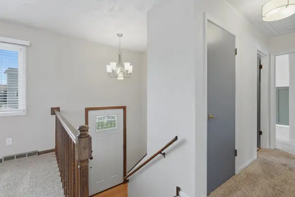 2930 Cody ST, Bettendorf, IA 52722