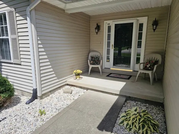 404 W Beacon CT, Mt Vernon, IL 62864