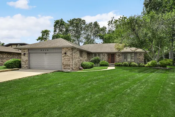 5239 Laramie CT, Oak Forest, IL 60452