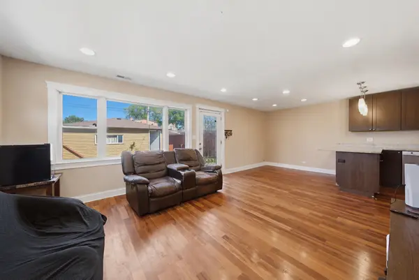 3859 N Cumberland AVE, Chicago, IL 60634