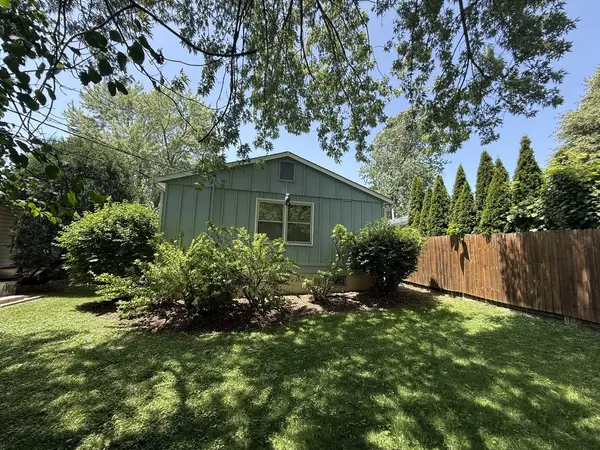 503 Greenwood DR, Round Lake Park, IL 60073