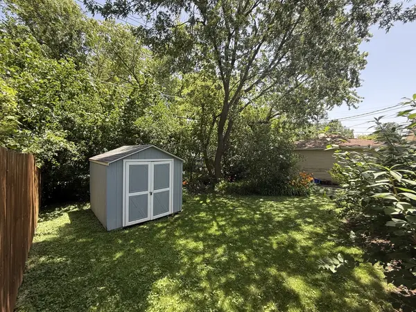 503 Greenwood DR, Round Lake Park, IL 60073