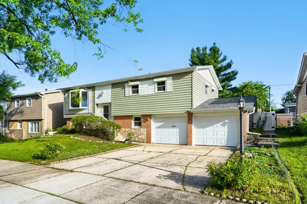 5839 Edward DR, Oak Forest, IL 60452