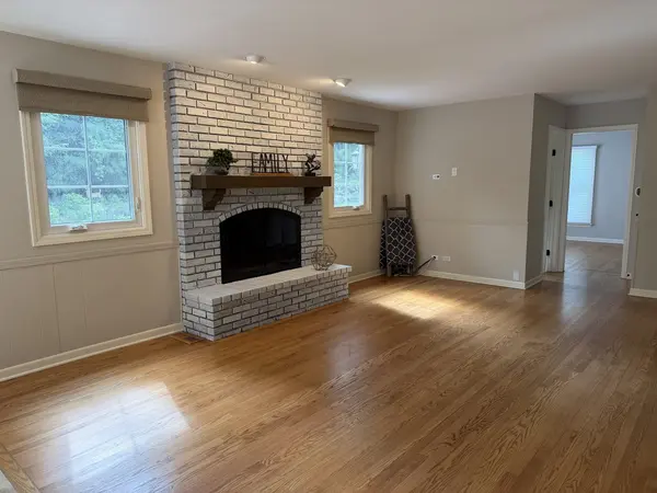 5 TIOGA TRL, Lake Barrington, IL 60010
