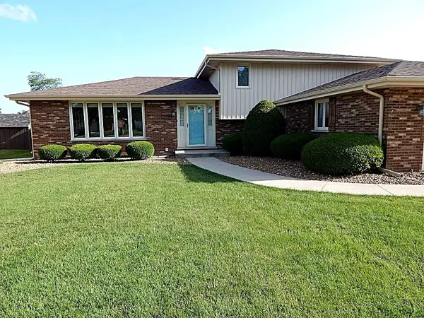 8101 Braeburn LN, Orland Park, IL 60462