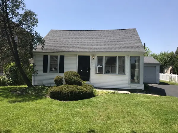 726 N Emroy AVE, Elmhurst, IL 60126