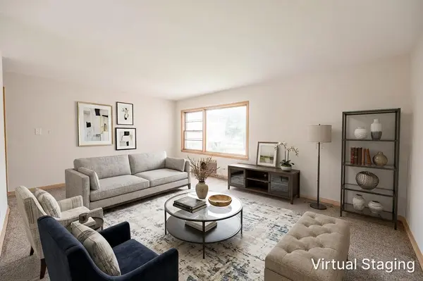 4326 N Keystone AVE #2C, Chicago, IL 60641