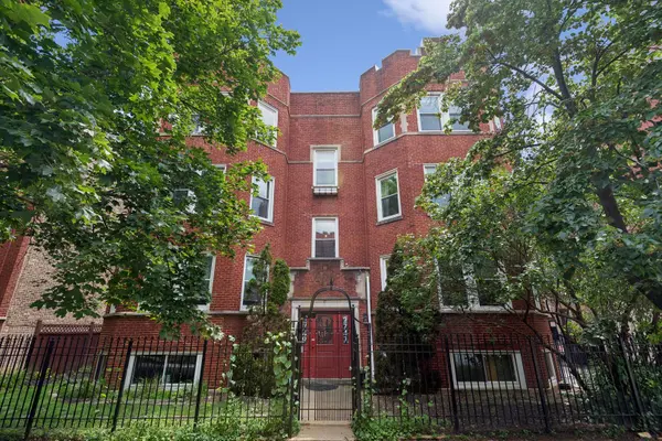 2747 N Spaulding AVE #2, Chicago, IL 60647