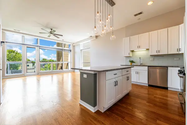 1816 N California AVE #3S, Chicago, IL 60647
