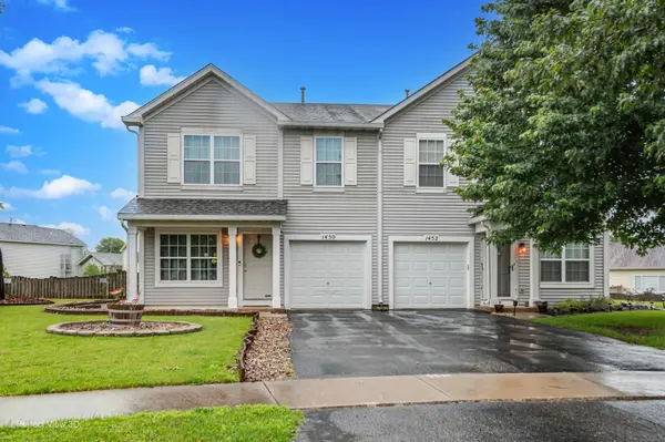 1450 Levato LN, Minooka, IL 60447