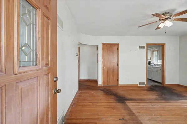 1012 N Sangamon AVE, Gibson City, IL 60936