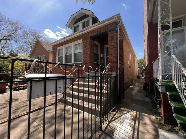 3656 S Seeley AVE, Chicago, IL 60609