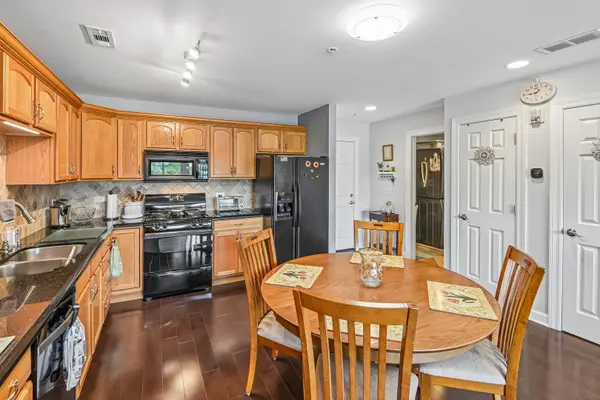 50 N Bokelman ST #535, Roselle, IL 60172
