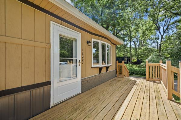 38207 N 3rd AVE, Spring Grove, IL 60081