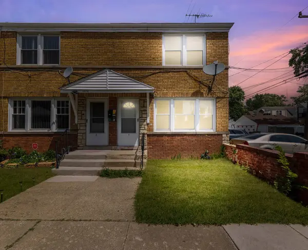 1027 Bellwood AVE #f, Bellwood, IL 60104