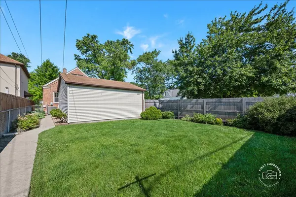 2579 West ST, River Grove, IL 60171