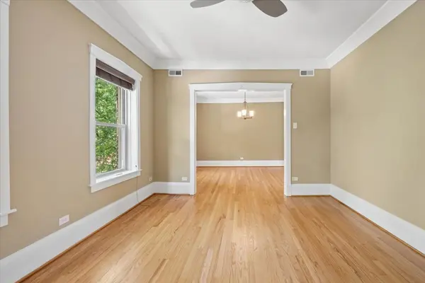 7025 N Wolcott AVE #3, Chicago, IL 60626