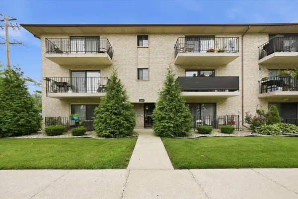9800 Sayre AVE #2B, Chicago Ridge, IL 60415