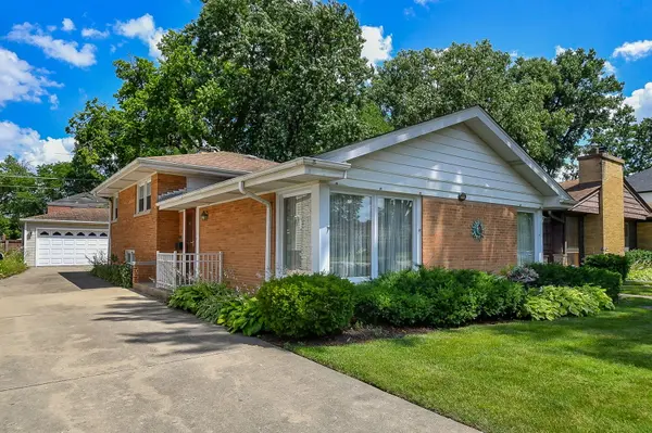 1401 Brophy AVE, Park Ridge, IL 60068