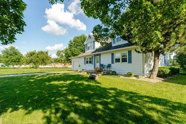 901 Ruston AVE, Normal, IL 61761