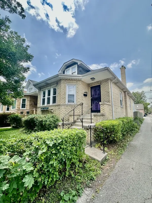 3542 N Nottingham AVE, Chicago, IL 60634