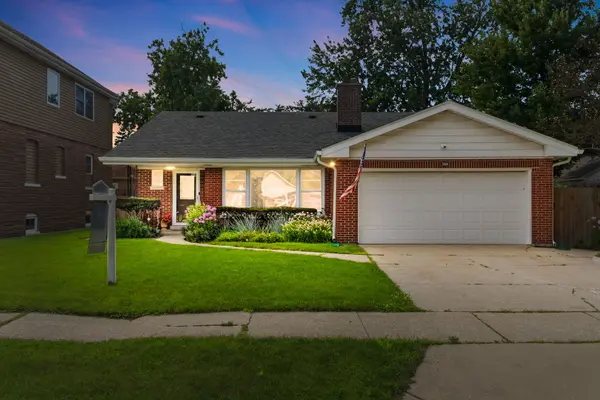 3326 Prairie AVE, Brookfield, IL 60513