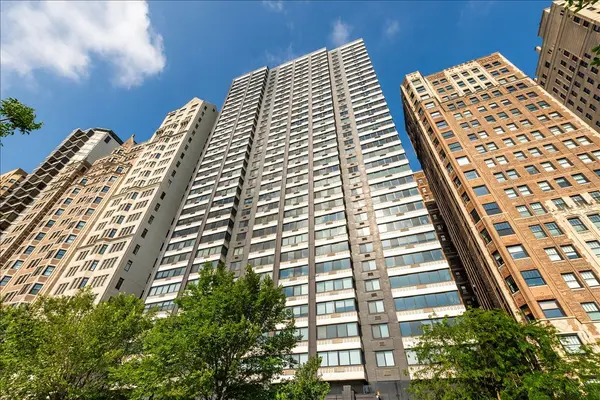 1440 N Lake Shore DR #10C, Chicago, IL 60610