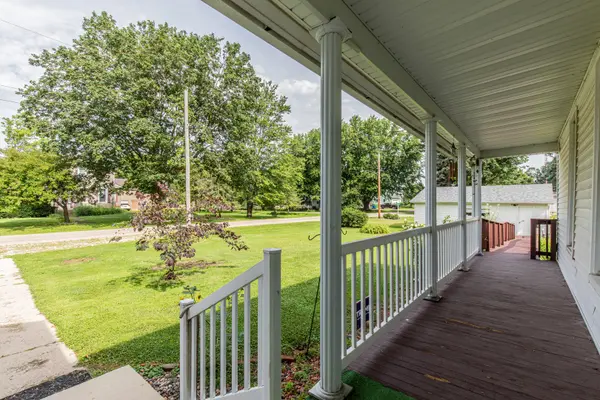 201 Locust ST, Malden, IL 61337