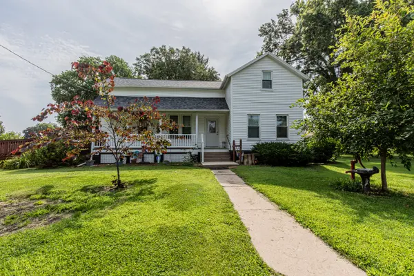 201 Locust ST, Malden, IL 61337