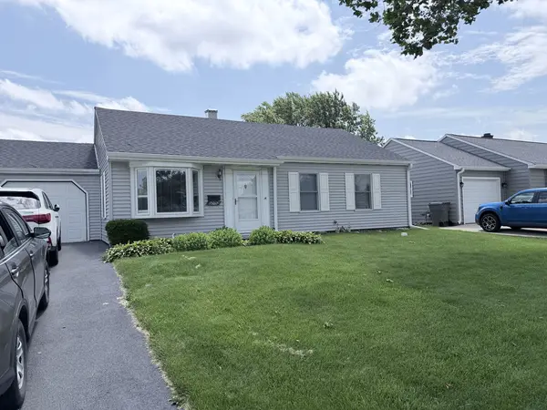 15013 Huntington CT, Orland Park, IL 60462