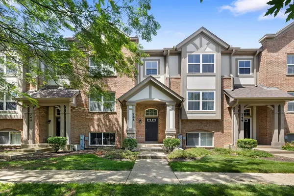 742 June TER, Lake Zurich, IL 60047