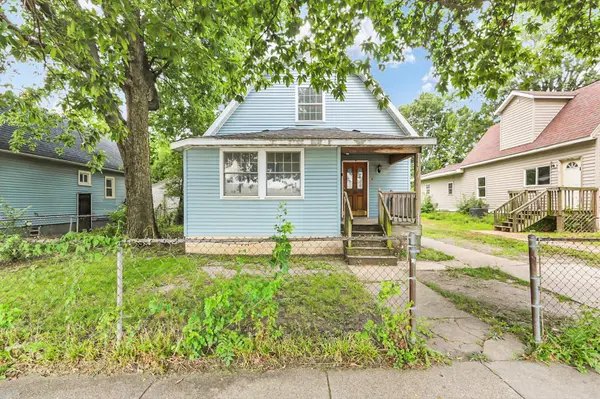 1103 N Market ST, Champaign, IL 61820