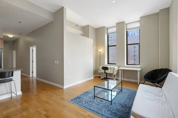 8 W MONROE ST #1007, Chicago, IL 60603