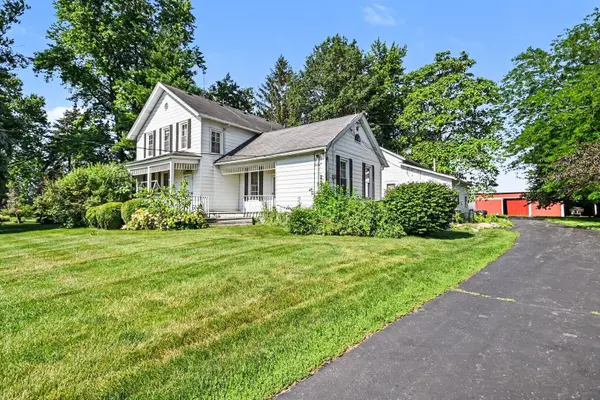 28548 S Cottage Grove AVE, Beecher, IL 60401