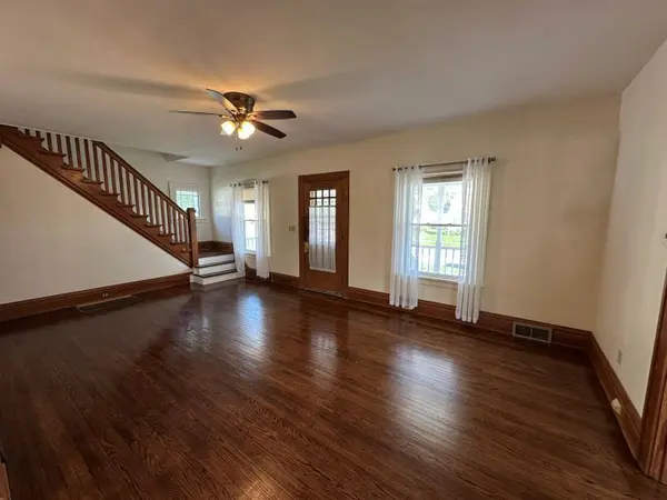 903 Fulton ST, Grand Mound, IA 52751