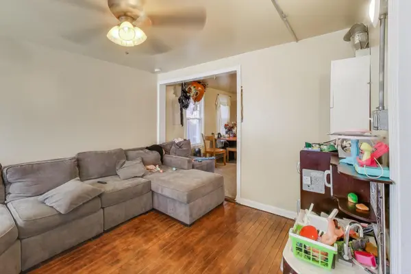 4322 N Monticello AVE, Chicago, IL 60618