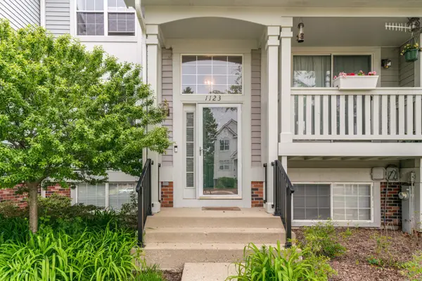 1123 Manchester CIR, Grayslake, IL 60030