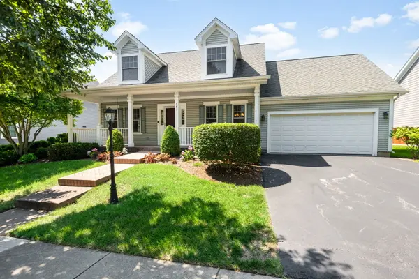154 Center ST, Crystal Lake, IL 60014