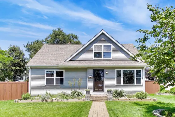 232 E VILLAGE DR, Northlake, IL 60164