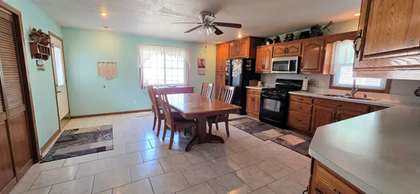 347 S Douglas DR, Bradley, IL 60915