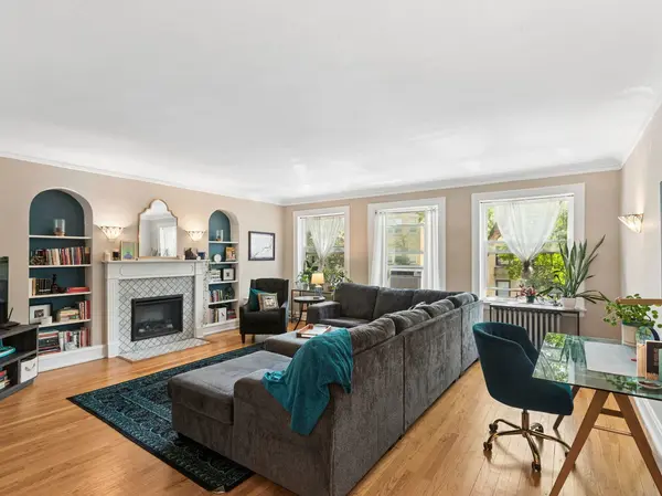 7358 N Damen AVE #2N, Chicago, IL 60645