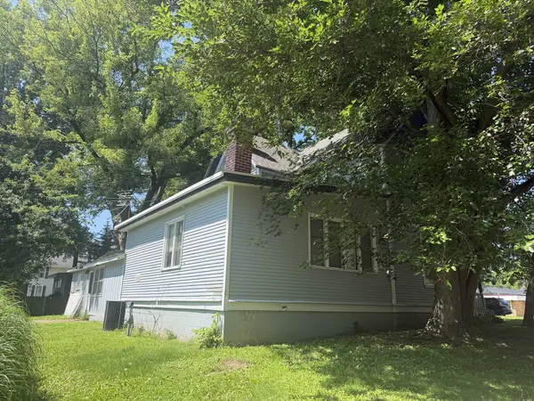 608 N Cherry ST, Morrison, IL 61270