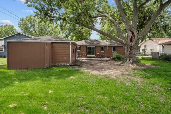 3627 Cedar ST, Davenport, IA 52806