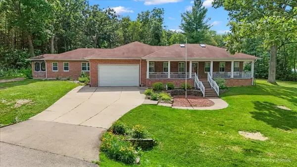 4703 N Waltshire LN, Mchenry, IL 60051