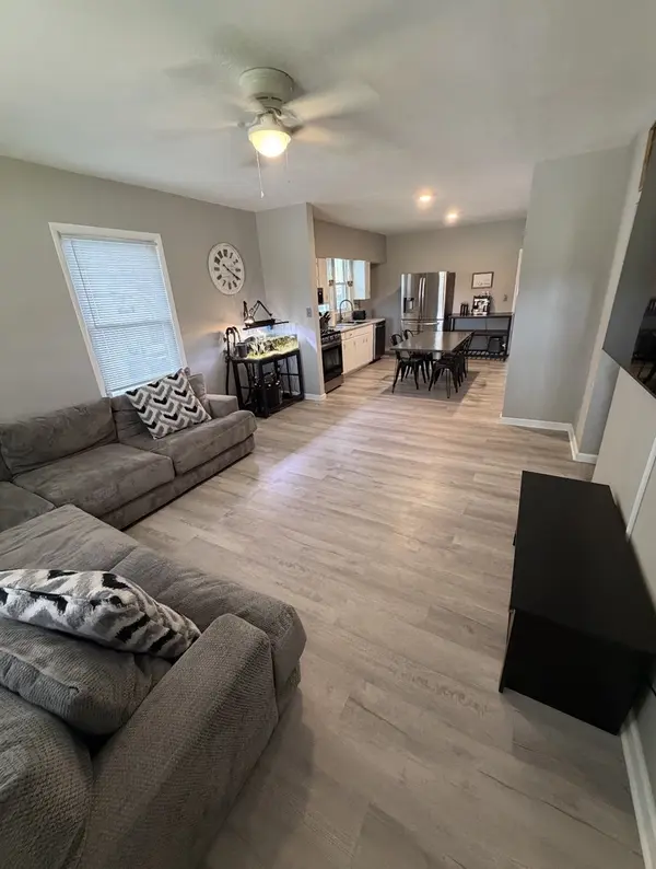 409 E 11th ST, Metropolis, IL 62960