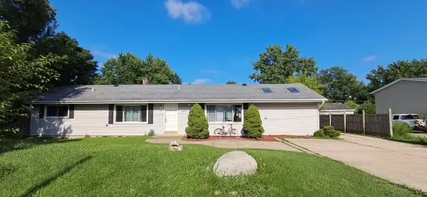 2N165 Bloomingdale RD, Glendale Heights, IL 60139