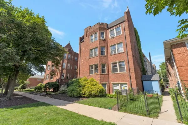 4126 N Kedvale AVE #203,  Chicago,  IL 60641